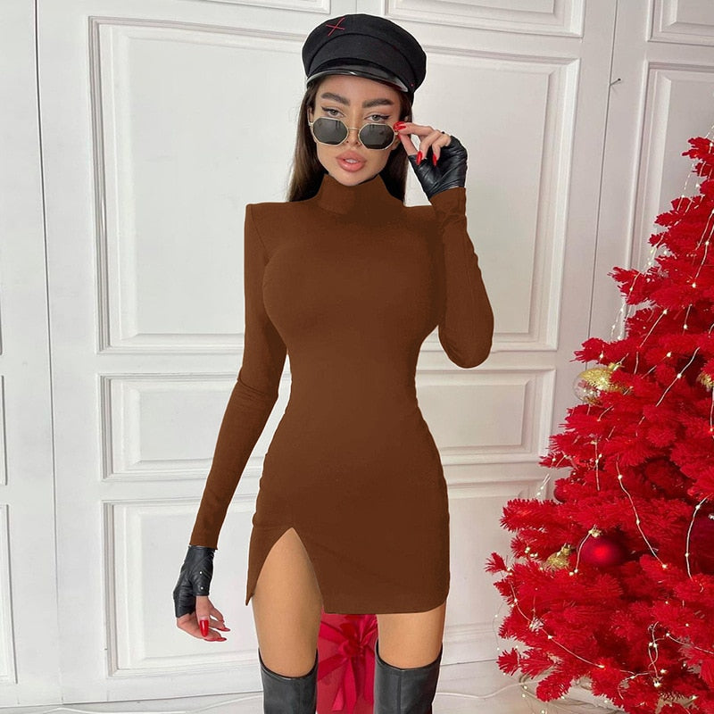 Vestido Básico Negro con Cuello