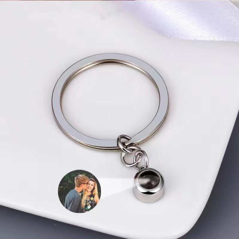 Personalized Photo Projection Key Chain Simple Custom Picture Small Circle Keyring For Women Men Memory Birthday Christmas Gift