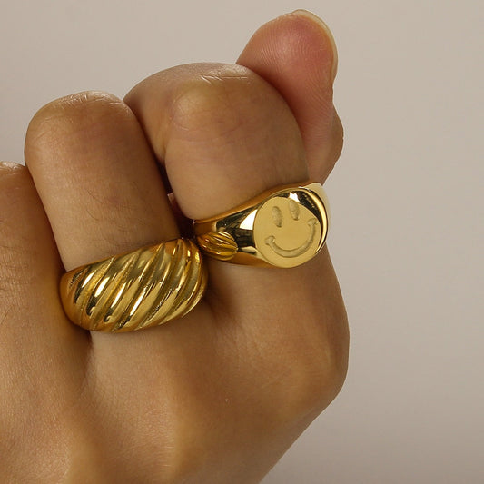 Smile™ Anillo bañado en oro 18 kilates