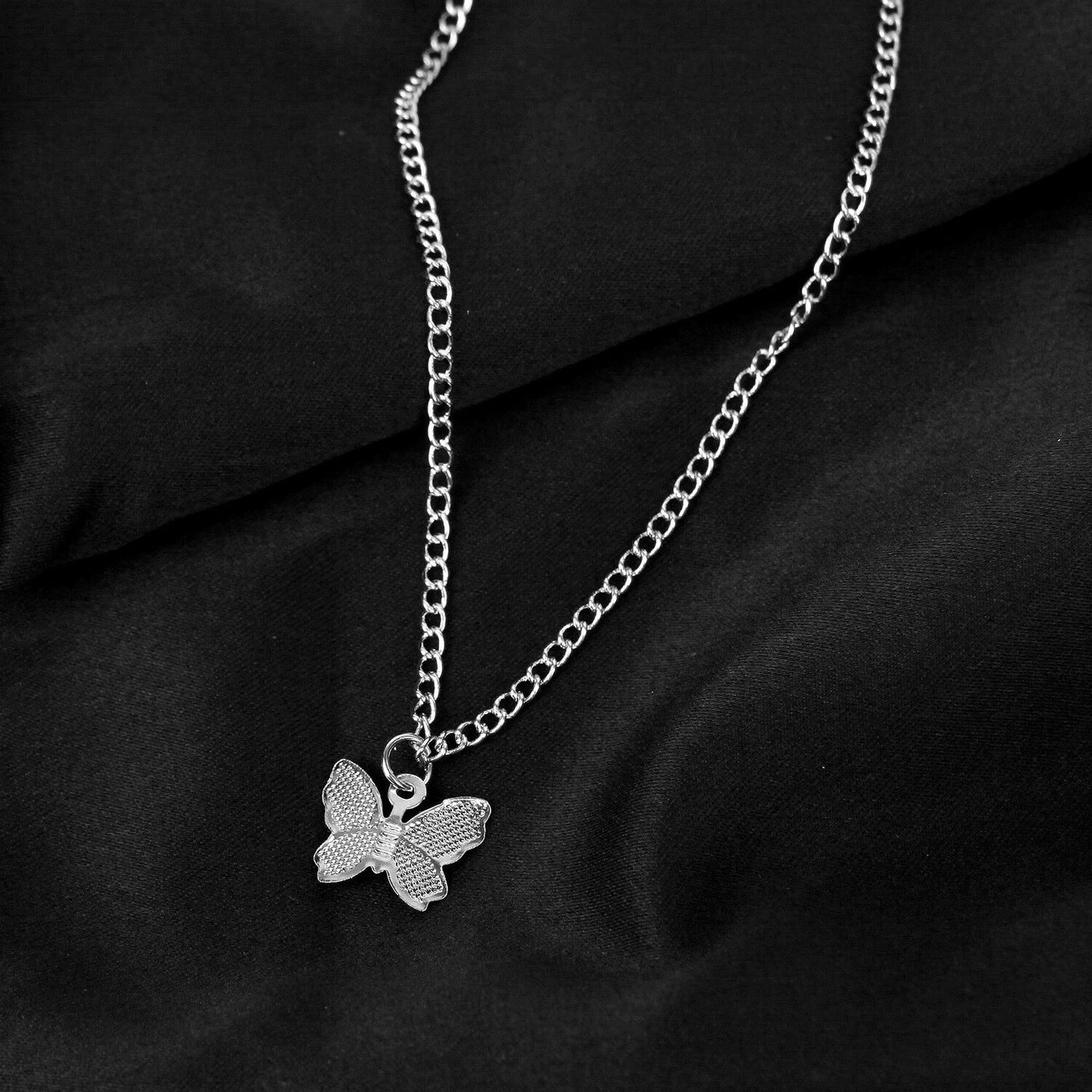 Collar de Mariposas de Plata y baño en Oro