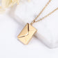 Collar con colgante de sobre - TE AMO