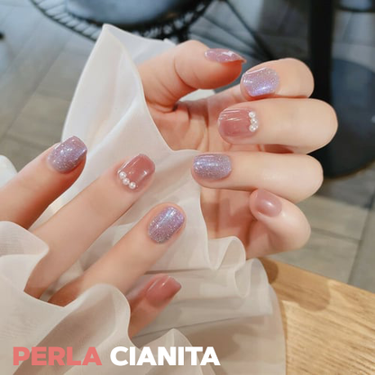1 + 1 GRATIS 🎁 Juego de 24 Uñas autoadhesivas reutilizables - EyeNail™